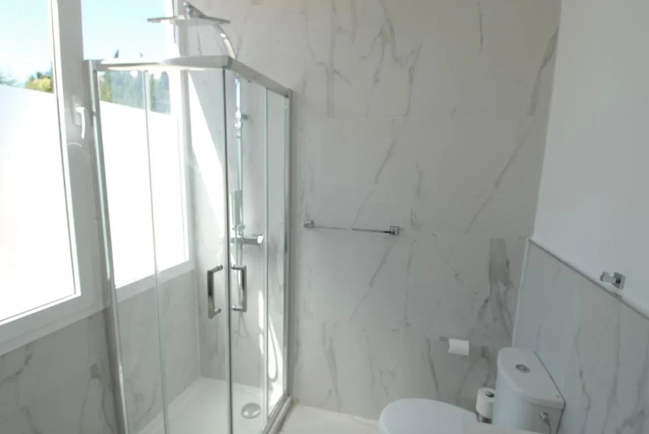 Little Paradise Close To La Sala In Puerto Banus / Quiet Marbella Villa