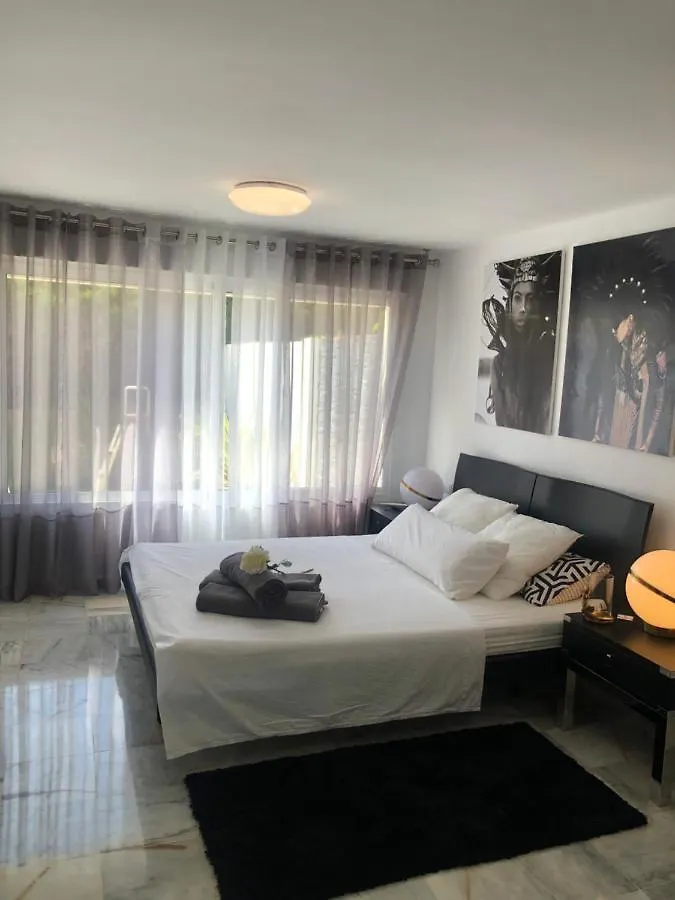 Little Paradise close to La Sala in Puerto Banus / quiet Marbella